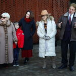 W Nowej Słupi upamiętniono wybitnych naukowców - Radio Kielce