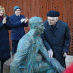 W Nowej Słupi upamiętniono wybitnych naukowców - Radio Kielce