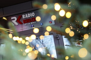22.12.2025. Radio Kielce. "Święta z Radiem Kielce - Najpiękniejsza ozdoba choinkowa" / Fot. Wiktor Taszłow - Radio Kielce