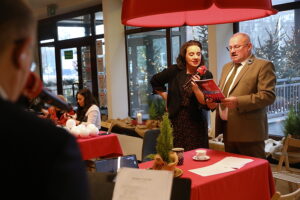 22.12.2025. Radio Kielce. "Święta z Radiem Kielce - Najpiękniejsza ozdoba choinkowa" / Fot. Wiktor Taszłow - Radio Kielce