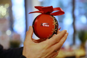 22.12.2025. Radio Kielce. "Święta z Radiem Kielce - Najpiękniejsza ozdoba choinkowa" / Fot. Wiktor Taszłow - Radio Kielce