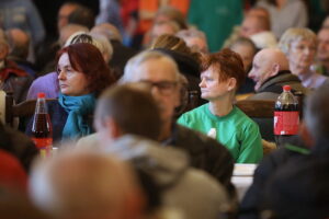 23.12.2025. Kielce. Wigilia dla samotnych, ubogich i bezdomnych / Fot. Wiktor Taszłow - Radio Kielce