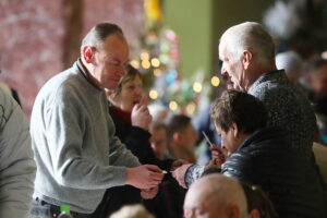 23.12.2025. Kielce. Wigilia dla samotnych, ubogich i bezdomnych / Fot. Wiktor Taszłow - Radio Kielce