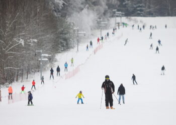 Kielce. Stok narciarski. Stadion - Radio Kielce 01.01.2026. Kielce. Stok narciarski. Stadion / Fot. Wiktor Taszłow - Radio Kielce