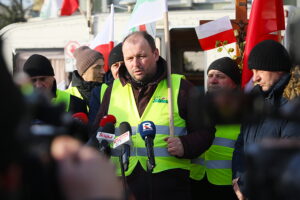 Ucierpi nie tylko rolnik, lecz także konsument - rolnicy protestują - Radio Kielce