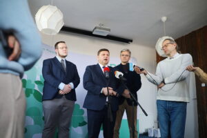 Politycy PSL-u: "Nie" dla umowy z Mercosurem i rozbudowy urzędu marszałkowskiego - Radio Kielce