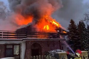 Suchedniów. Pożar przy ul. Mickiewicza / Fot. KP PSP Skarżysko