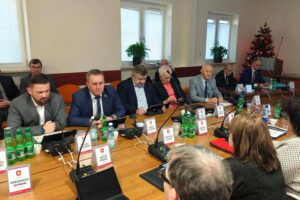 30.12.2025. Busko-Zdrój. Sesja rady miejskiej / Fot. Marta Gajda-Kruk - Radio Kielce