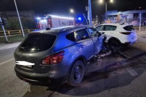 Ranne dwie osoby. Nie działała sygnalizacja świetlna - Radio Kielce Ranne dwie osoby. Nie działała sygnalizacja świetlna - Radio Kielce