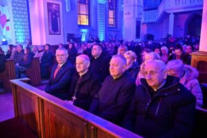 19.12.2025. Masłów. Kolędowanie / Fot. Centrum Edukacji i Kultury "Szklany Dom" - Facebook