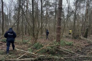 Poszukiwania zaginionego 41-letniego mieszkańca gminy Gnojno / źródło: KPP Busko-Zdrój