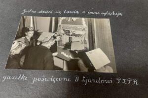 Kielce. Archiwum Państwowe w Kielcach. Album z 1954 roku / Fot. Dorota Klusek - Radio Kielce