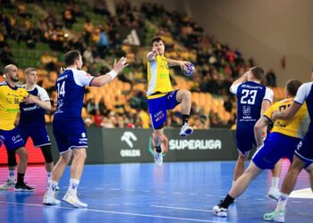 Spacerek Industrii w starciu z MKS-em Kalisz - Radio Kielce 06.12.2025. Kielce. Mecz Industria Kielce - MKS Kalisz / Fot. Anna Benicewicz-Miazga