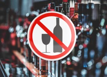 Będzie zakaz nocnej sprzedaży alkoholu. Wiemy, od kiedy - Radio Kielce Będzie zakaz nocnej sprzedaży alkoholu. Wiemy, od kiedy