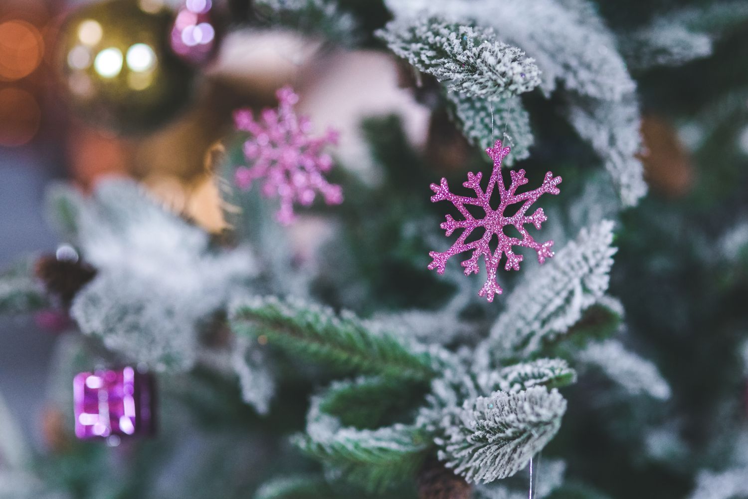 W dekoracjach świątecznych też widać trendy