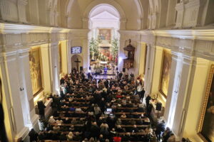 Święty Krzyż. Koncert charytatywny - Radio Kielce