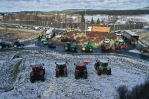 Cedzyna. Protest rolników - Radio Kielce
