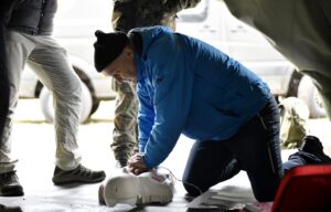 Żołnierze uczyli jak przetrwać - Radio Kielce 06.12.2025. Kielce. Szkolenie „wGotowości” / źródło: Centrum Przygotowań do Misji Zagranicznych