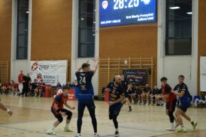 SMS po karnych przegrał z Anilaną - Radio Kielce 05.12.2025. Mecz SMS ZPRP Kielce - Grot Blach Pruszyński Anilana Łódź / Fot. Maciej Makuła - Radio Kielce