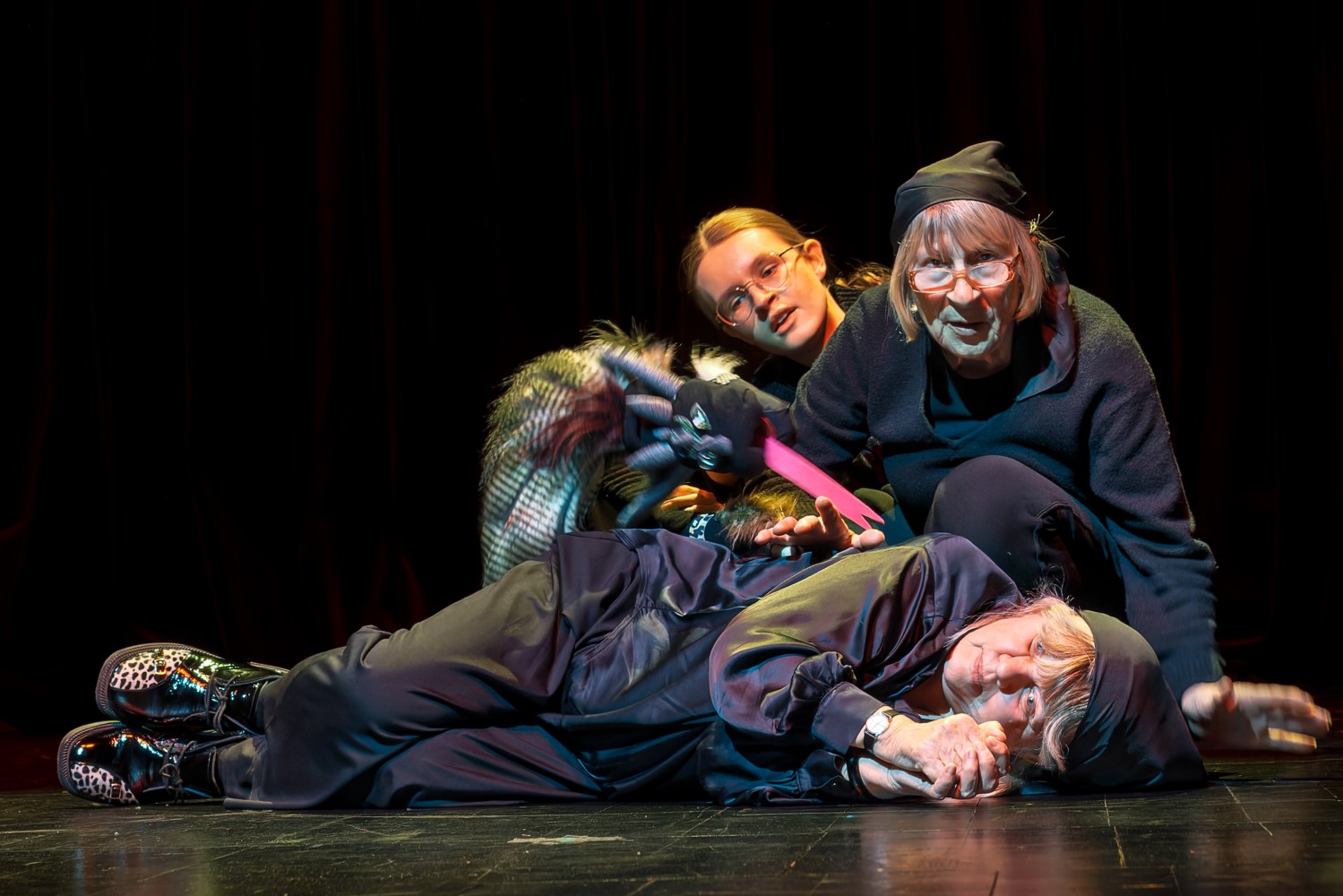 Teatralny projekt o manipulacji