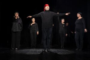 Teatralny projekt o manipulacji - Radio Kielce Podsumowanie projektu „Świat Celestyny – mój świat? O sztuce manipulacji” w Teatrze Lalki i Aktora „Kubuś” w Kielcach / Fot. Wojciech Karliński