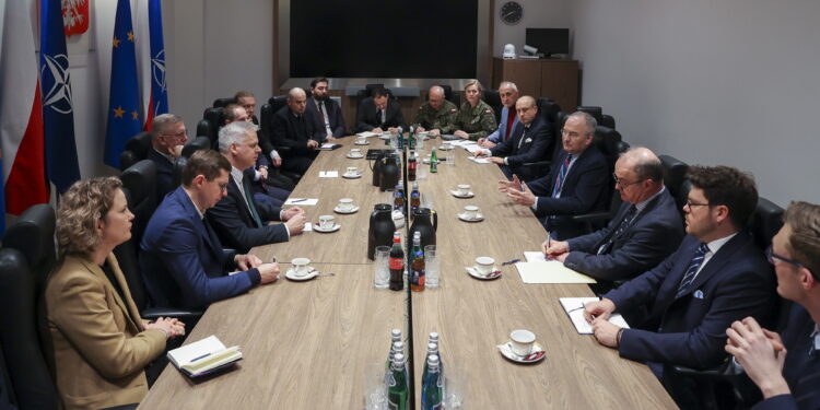 W Warszawie o nowej Strategii Bezpieczeństwa Narodowego USA - Radio Kielce W Warszawie o nowej Strategii Bezpieczeństwa Narodowego USA