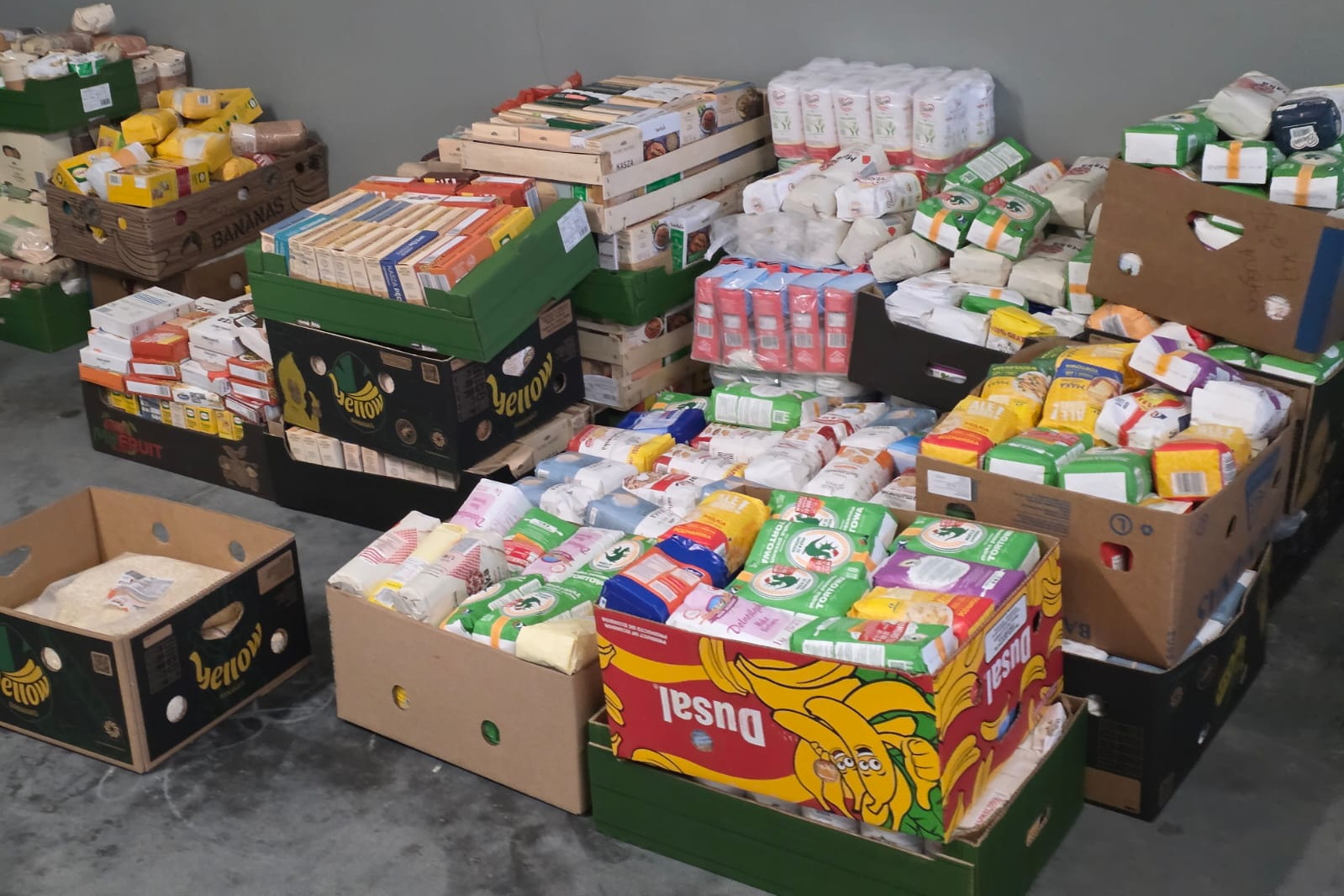 Potrzebujące rodziny otrzymały świąteczną pomoc