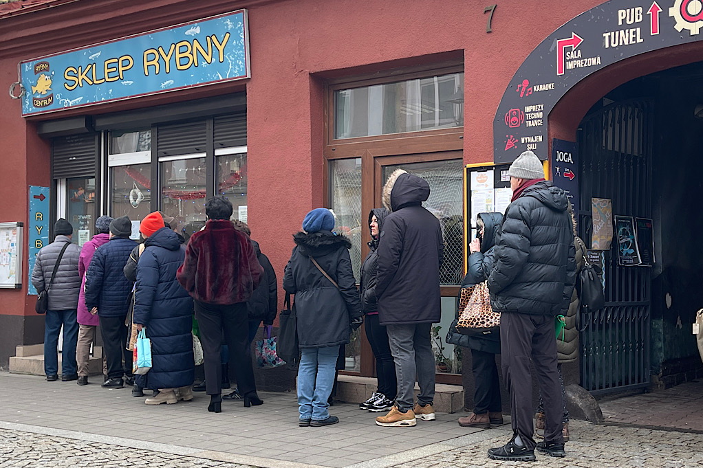 Karp i śledzie zagoszczą na wigilijnych stołach