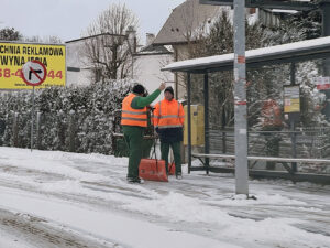 31.12.2025. Kielce. Zaśnieżone ulice / Fot. Wiktor Taszłow - Radio Kielce
