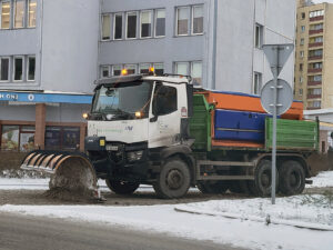 31.12.2025. Kielce. Zaśnieżone ulice / Fot. Wiktor Taszłow - Radio Kielce