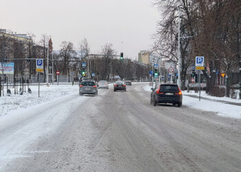 31.12.2025. Kielce. Zaśnieżone ulice / Fot. Wiktor Taszłow - Radio Kielce