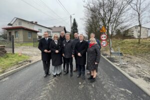 12.12.2025. Święcica. Otwarcie wyremontowanej drog / Fot. Grażyna Szlęzak-Wójcik - Radio Kielce