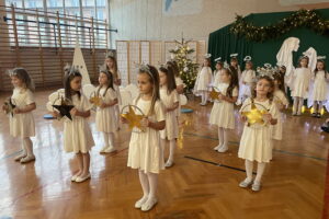 Spotkanie wigilijne dla niezwyczajnej rodziny - Radio Kielce Spotkanie wigilijne dla niezwyczajnej rodziny