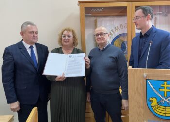 Mieszkańcy i radni chcą kolei do Staszowa