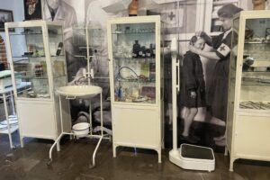 Dawny gabinet i słynni sandomierscy lekarze. Medyczna wystawa w ratuszu