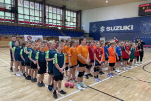 Dziewczęta z Bilczy triumfatorkami Świętokrzyskiej Ligi Szkół Podstawowych - Radio Kielce Dziewczęta z Bilczy triumfatorkami Świętokrzyskiej Ligi Szkół Podstawowych - Radio Kielce