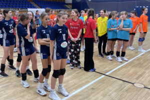 Truimf dziewcząt z Barwinka w Świętokrzyskiej Lidze Szkół Podstawowych - Radio Kielce Truimf dziewcząt z Barwinka w Świętokrzyskiej Lidze Szkół Podstawowych - Radio Kielce