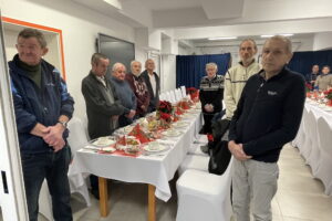 Ponad 200 osób przy świątecznym stole - Radio Kielce