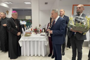 Ponad 200 osób przy świątecznym stole - Radio Kielce