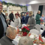 Ponad 200 osób przy świątecznym stole