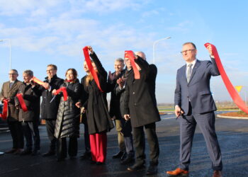 Obwodnica Nowego Korczyna oficjalnie otwarta - Radio Kielce 10.12.2025. Nowy Korczyn. Oddanie do użytku obwodnicy. / Fot. Marta Gajda-Kruk - Radio Kielce