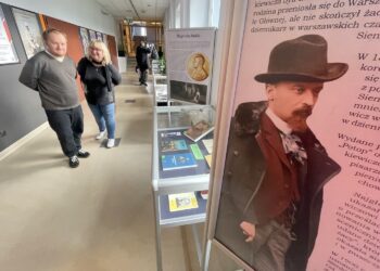 Henryk Sienkiewicz jako noblista - Radio Kielce 16.12.2025. Kielce. Wojewódzka Biblioteka Publiczna. Wystawa „Byłem, Nobla zabrałem, wróciłem” / Fot. Dorota Klusek - Radio Kielce