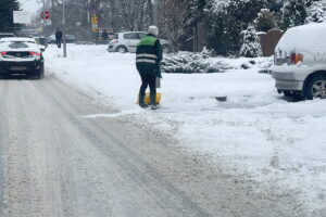 Trudna noc drogowców - Radio Kielce 08.01.2026. Kielce. Zima / Fot. Jarosław Kubalski - Radio Kielce