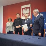 Ostatnie tegoroczne rozdanie w ramach rządowego programu drogowego - Radio Kielce 15.12.2025. Kielce. Podpisanie umów w ramach Rządowego Funduszu Rozwoju Dróg na 2025 rok / Fot. Izabela Mortas-Rubak - Radio Kielce