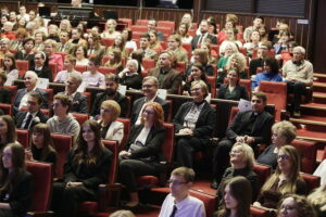 Na co dzień pomagają innym. Wolontariusze zostali nagrodzeni - Radio Kielce 05.12.2025. Kielce. Gala „Laur Wolontariatu” / Fot. Jarosław Kubalski - Radio Kielce