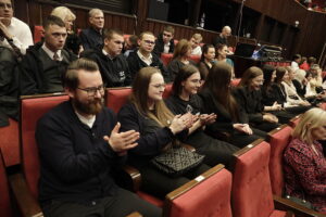 Na co dzień pomagają innym. Wolontariusze zostali nagrodzeni - Radio Kielce 05.12.2025. Kielce. Gala „Laur Wolontariatu” / Fot. Jarosław Kubalski - Radio Kielce