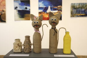 Burza triumfowała w artystycznych zmaganiach - Radio Kielce 07.12.2025. Kielce. BWA. VIII Interdyscyplinarny Konkurs Plastyczny dla osób z niepełnosprawnościami z terenu miasta Kielce i powiatu kieleckiego / Fot. Jarosław Kubalski - Radio Kielce