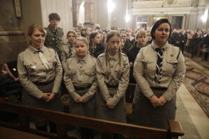 Betlejemskie Światlo Pokoju już w Kielcach - Radio Kielce Betlejemskie Światlo Pokoju już w Kielcach - Radio Kielce