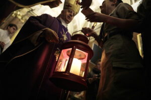 Betlejemskie Światlo Pokoju już w Kielcach - Radio Kielce Betlejemskie Światlo Pokoju już w Kielcach - Radio Kielce