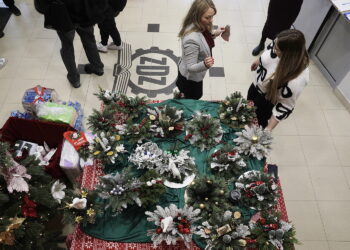 Uczniowie ZDZ w Kielcach wspierają stacjonarne hospicjum - Radio Kielce Uczniowie ZDZ w Kielcach wspierają stacjonarne hospicjum